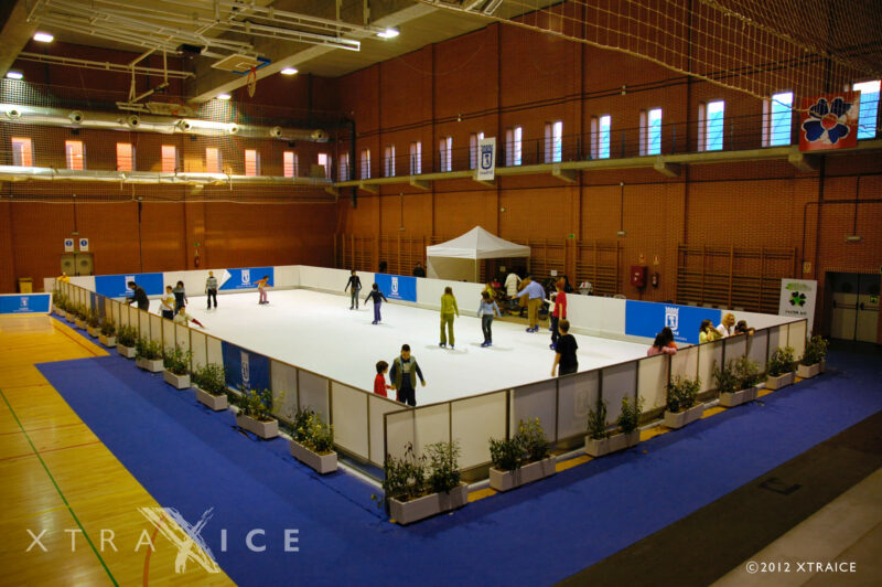 xtraice-pista pattinaggio su ghiaccio